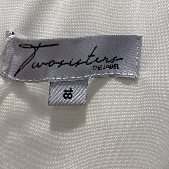 Two Sisters NWT White Lace Dress size 14 designed in Australia - Picture 15 of 16